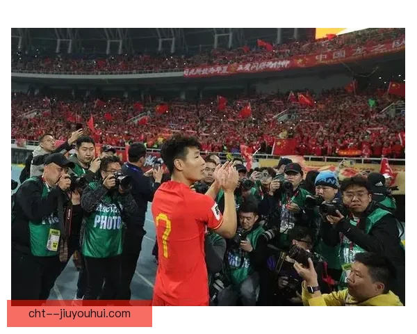 武磊世预赛对阵新加坡上演梅开二度 帮助中国队大胜对手